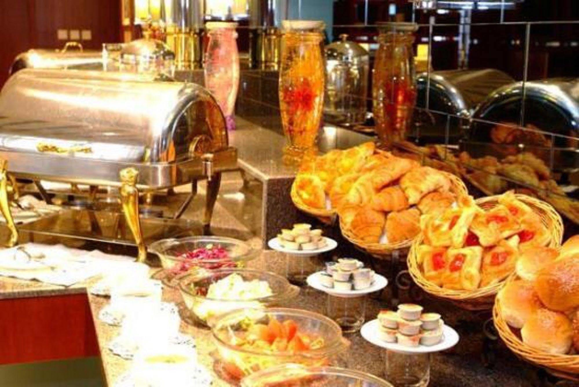 Beijing King Wing Hot Spring Hotel المظهر الخارجي الصورة