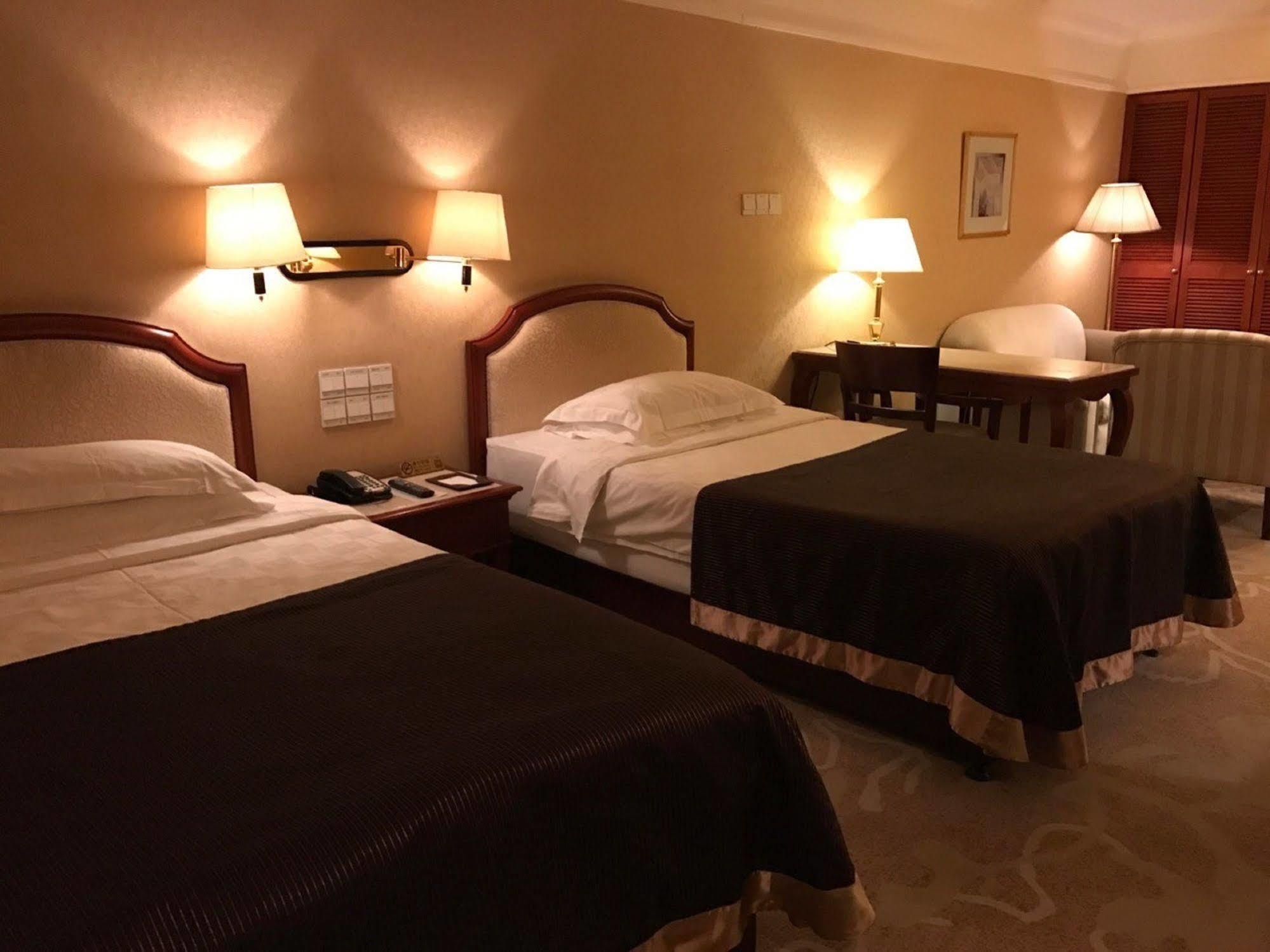 Beijing King Wing Hot Spring Hotel المظهر الخارجي الصورة