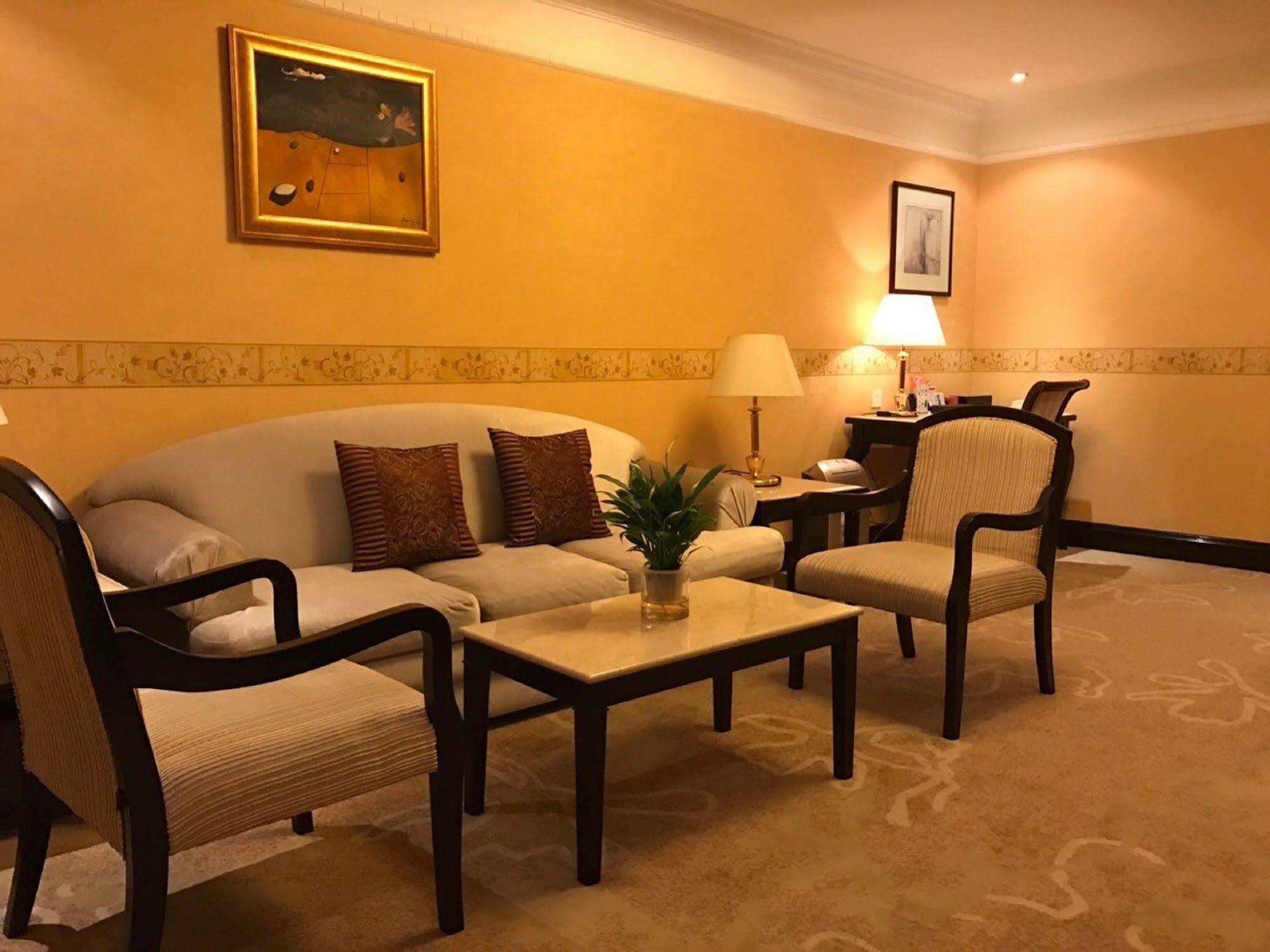 Beijing King Wing Hot Spring Hotel المظهر الخارجي الصورة